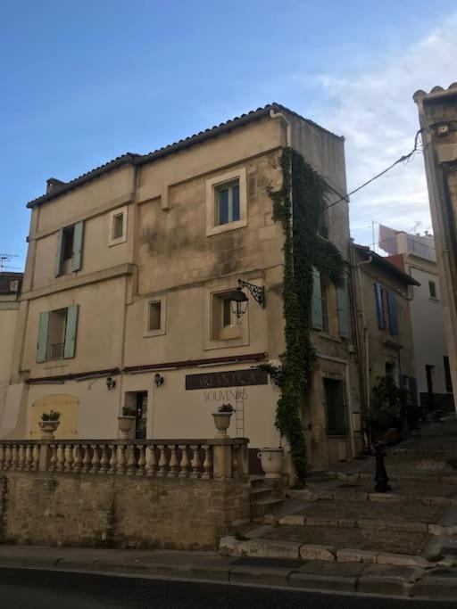 Appartement Face Aux Arenes Arles Exterior photo